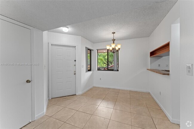 Building Photo - 15405 N Miami Lakeway Unit 306-1 Rental