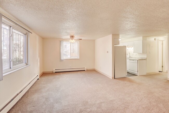Photo - Allison Court Apartments