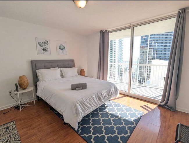 Building Photo - 1101 Brickell Ave Unit SI ID1323991P