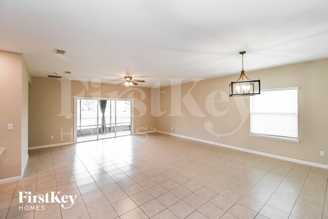 Photo - 10963 Haws Ln