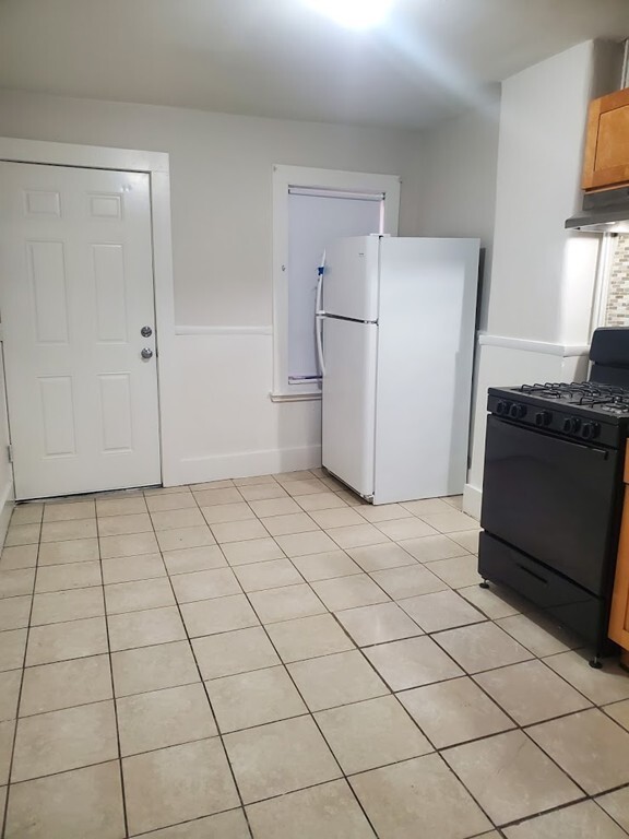 Photo - 182 Walnut Ave Unit 2