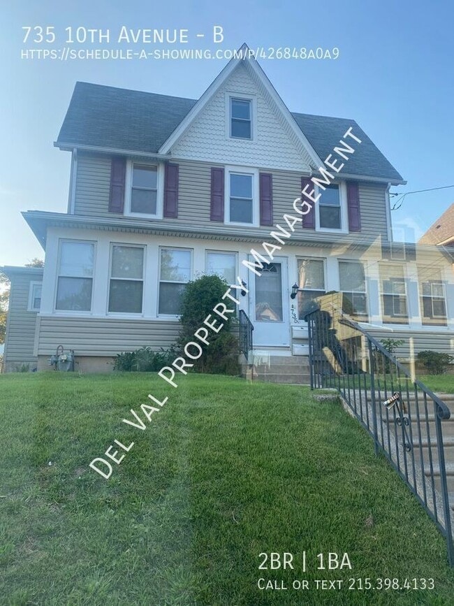 Building Photo - 735 10th Ave Unit B