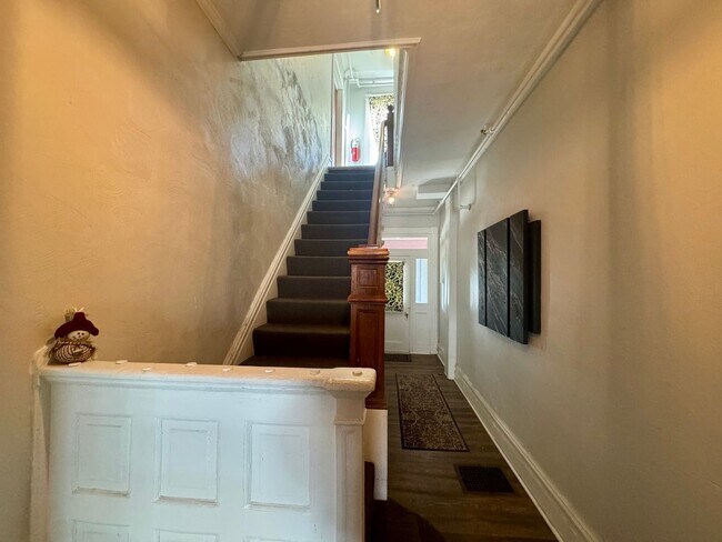 Photo - 4451 Highridge St Unidad 5