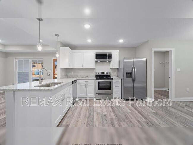 Photo - 15 Bellamy Ln