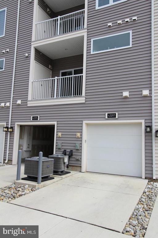 Building Photo - 43197 Mongold Square