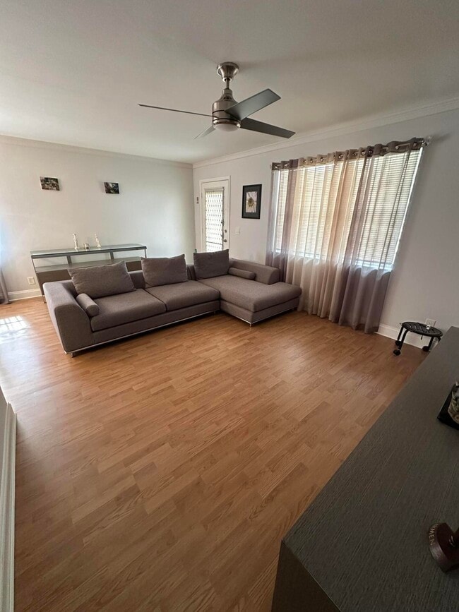 Photo - 370 Piedmont H