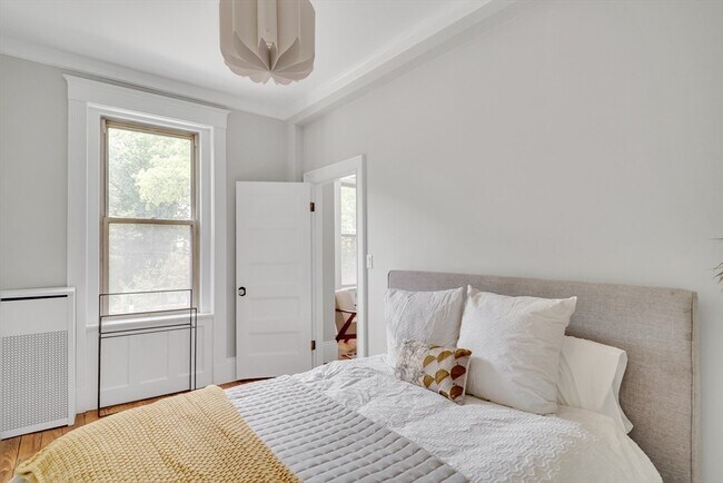 Photo - 1485 Beacon St Unidad 2