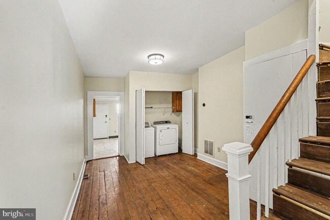 Photo - 229 S Fremont Ave