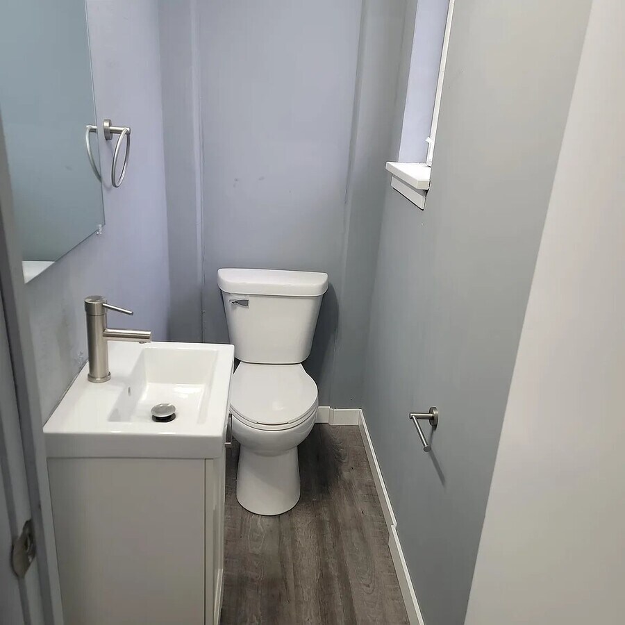 Photo - 1223 Portage Ave