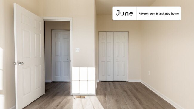 Photo - Room in Shared 4 bed/3.5 bath home Unidad C