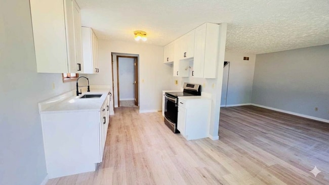 Photo - 431 S Village Ct Unit 1