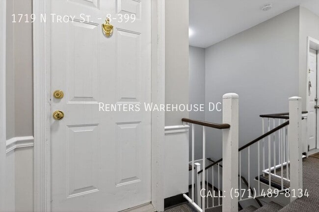 Building Photo - 1719 N Troy St