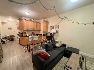 Photo - 19 Aberdeen St Unit #4