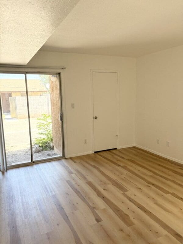 Photo - 901 S Melody Ln