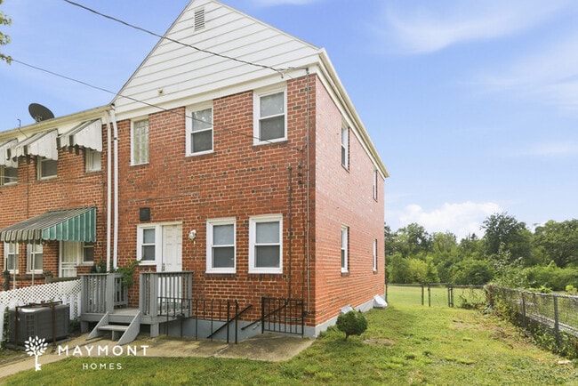 6011 Chinquapin Pkwy