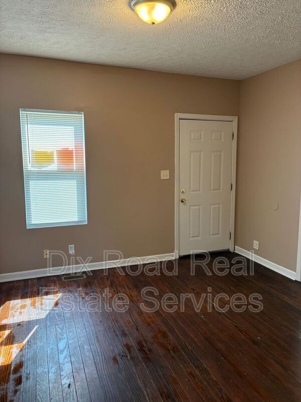 Photo - 1904 Baltimore St