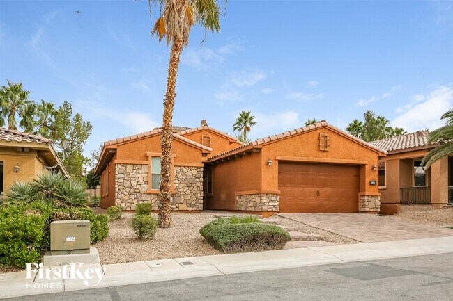 Photo - 1044 Via Camelia St