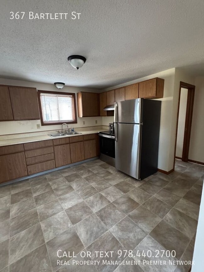 Photo - 367 Bartlett St