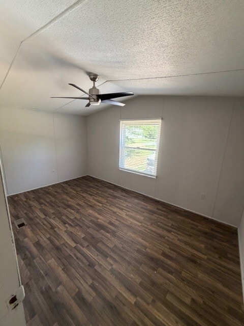 Photo - 1014 Pin Oak Ln