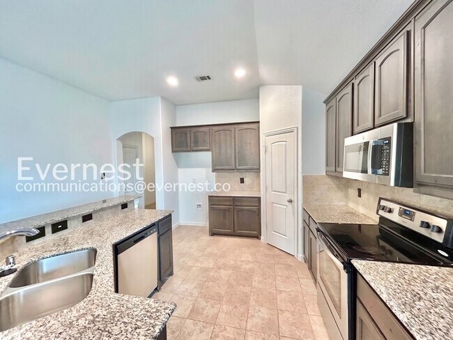 6265 Hereford Dr