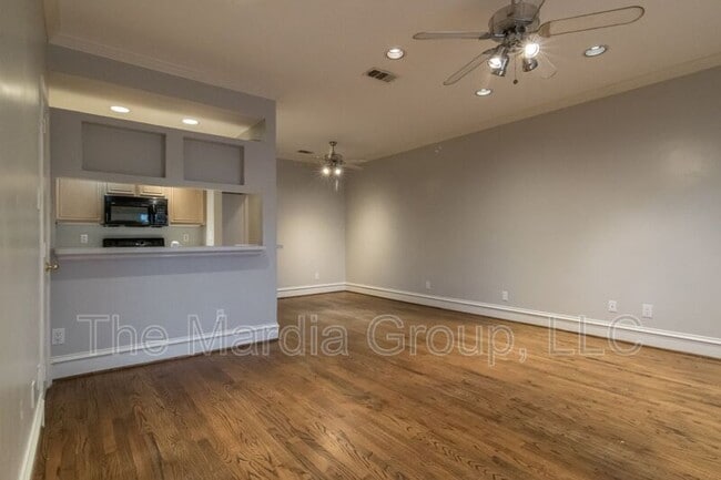 Photo - 3904 Brandon Park Dr