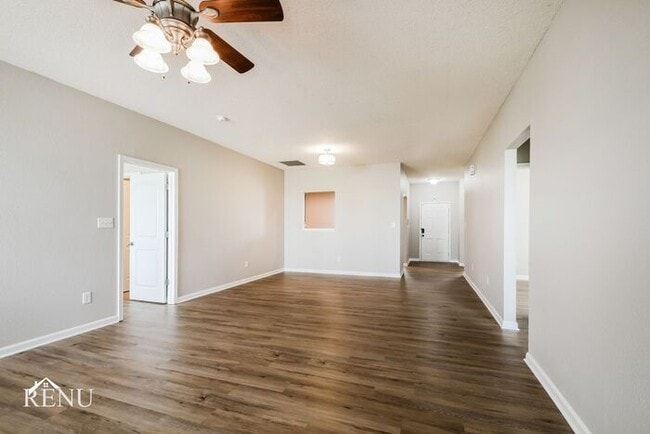 Photo - 4258 Amesbury Pl