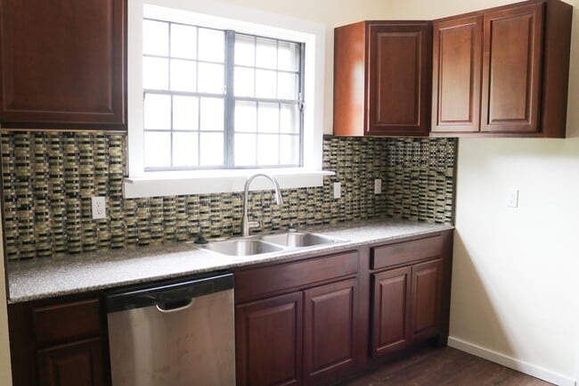 Photo - 3 Bedroom 2 bathroom Home Remodeled in 2019