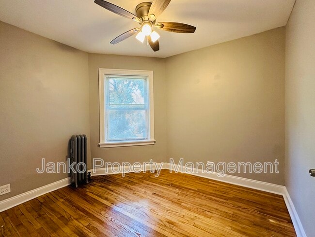 Photo - 5350 W Division St Unit 2R