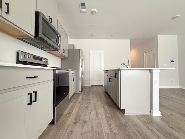 Photo - Newly Built 3 Bedroom Home - Baxter