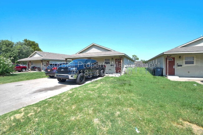 Photo - 6009 S Madison Pl