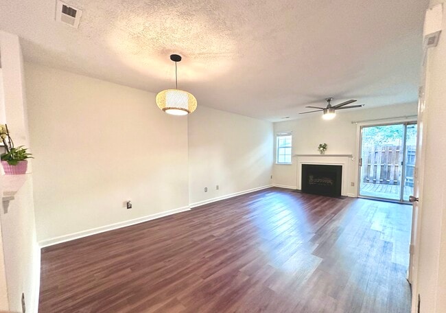 Photo - 9204 4 Mile Creek Rd