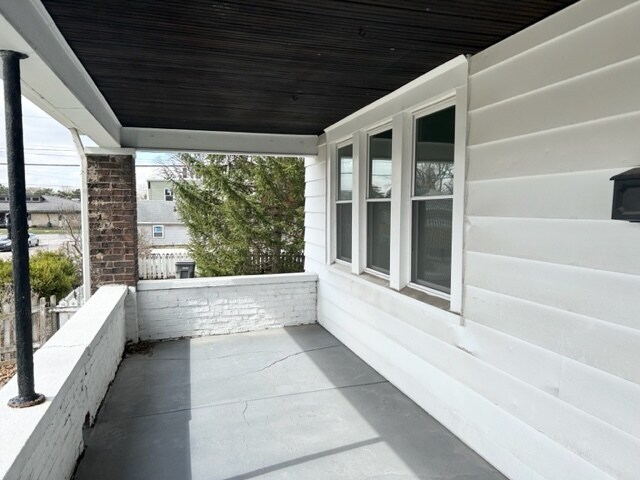 Photo - 1120 Hoefgen St