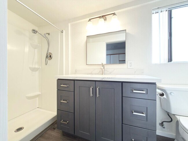 Photo - Charming Cottage in Oceanside! Unit A