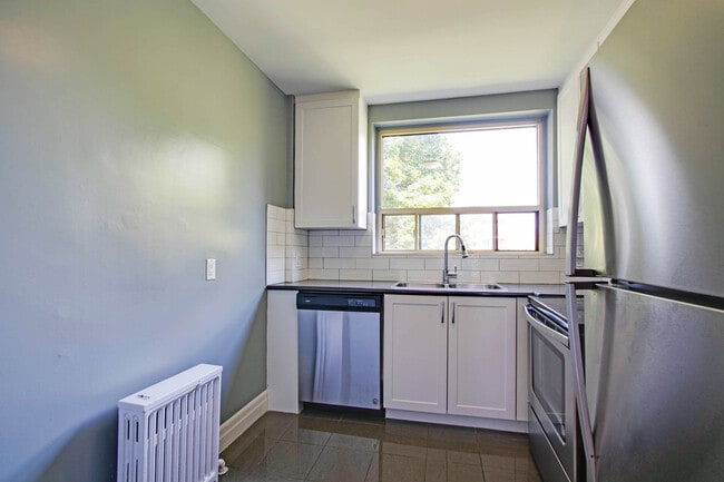 1 Crown Hill Place