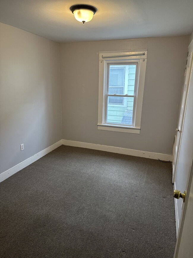 Photo - 18 Franklin St Unidad Includeswatersewergarbag