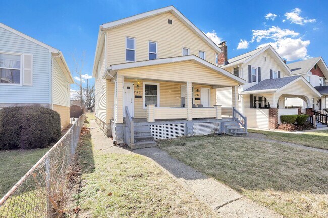 791-793 E Starr Ave