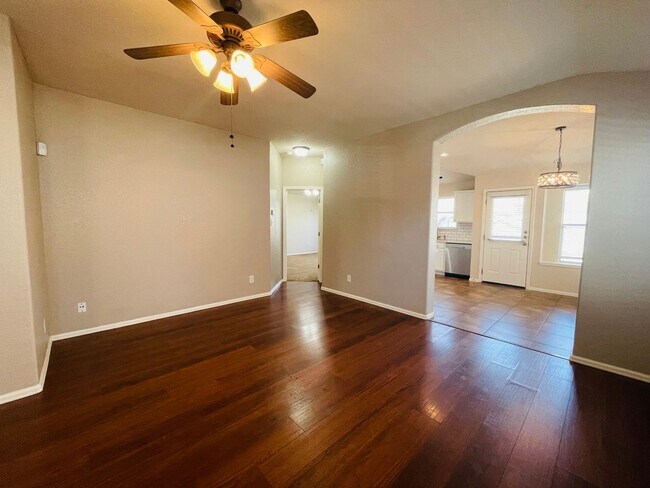 Photo - 10115 Roseangel Ln