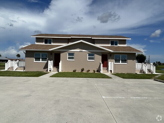 Building Photo - Boundary Rental