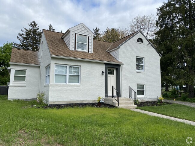 Building Photo - 605 Highland Ave Rental