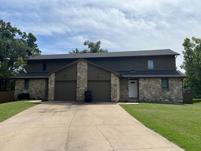 Photo - 201- 203 Briarcrest Ct Unit 203