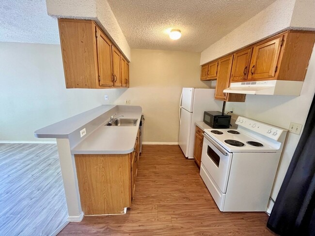 Photo - 112 Hillside Cove Unit B
