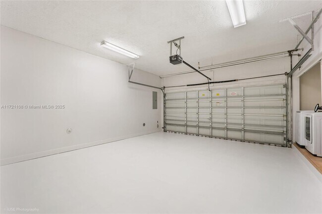 Photo - 2919 Coconut Ave Unit #4