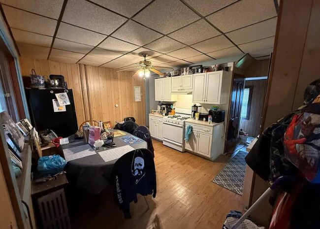 190 Beatty Ave