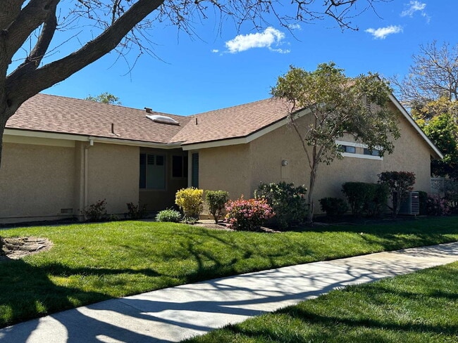 Photo - Enjoy Resort-Style 55+ Living in This Bright Camarillo Home
