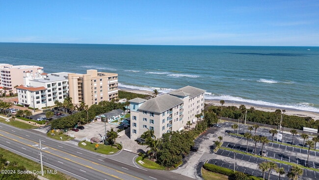 Photo - 1725 N Hwy A1A Unit 403