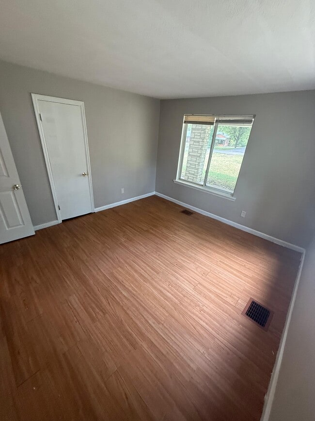 Photo - 8120 Gardner Ln