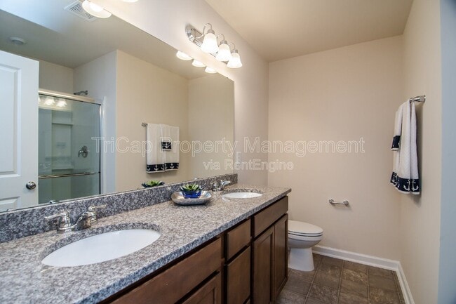 Photo - 335 White Oak Ridge Dr