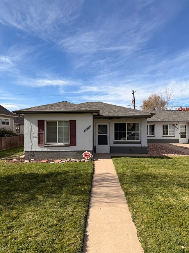 Photo - 2811 S Lincoln-2817 Unit 2817