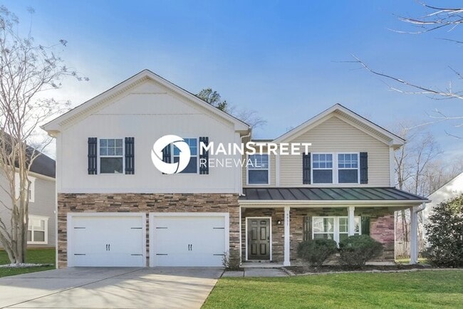 Photo - 3 Bedroom Pet-Friendly Home in CHARLOTTE, NC with Main Street Renewal