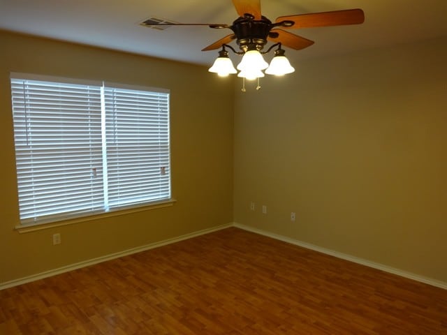 Photo - 103 Outfitter Dr